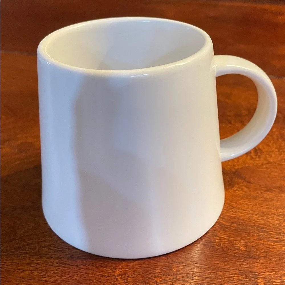 Starbucks 2014 White Ceramic Tapered Coffee Mug 16oz